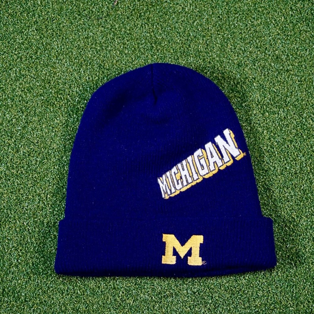 Michigan Wolverines Sports Specilities Winter Hat Embroidered Patches